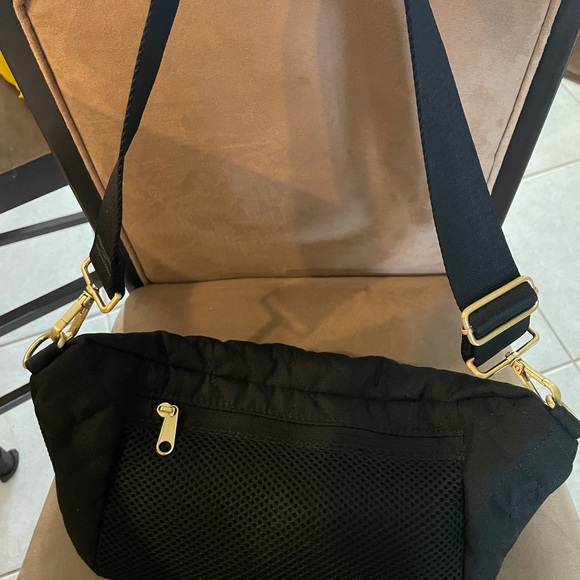 Canvelle Quilted Fanny Original Size Black - Picture 2 of 6